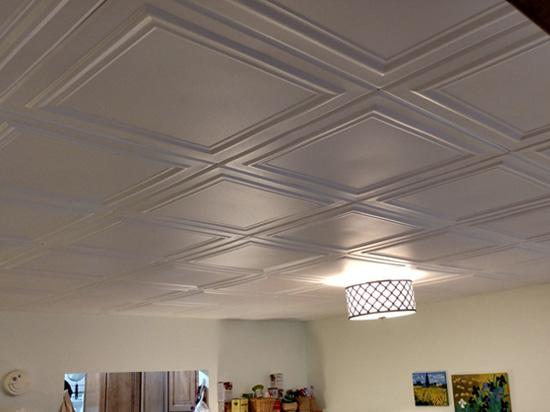 Line Art – Styrofoam Ceiling Tile – 20″x20″ – #R 24