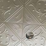 Diamond Wreath - Styrofoam Ceiling Tile - 20"x20" - #R02