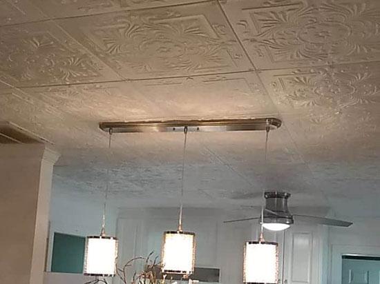 Victorian Glue-up Styrofoam Ceiling Tile 20 in x 20 in – #R14