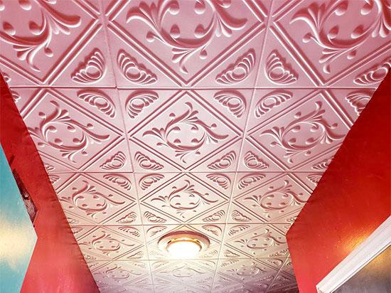 Diamond Wreath Glue-up Styrofoam Ceiling Tile 20 in x 20 in – #R02