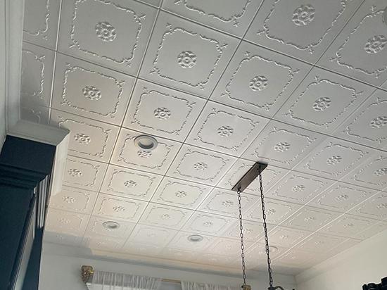 Bourbon Street Glue-up Styrofoam Ceiling Tile 20 in x 20 in – #R43